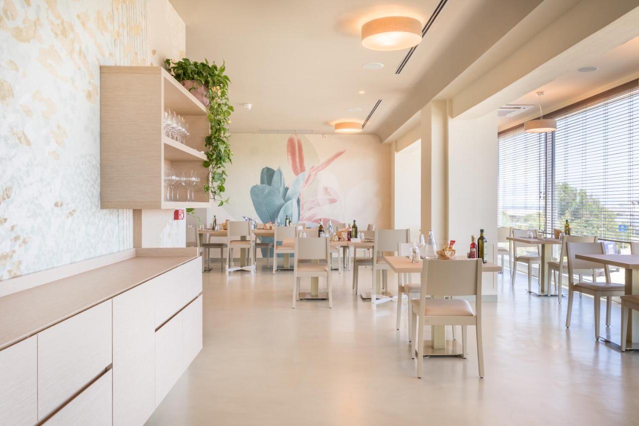 Hotel Baya - In Centro, Sul Mare Milano Marittima Eksteriør billede