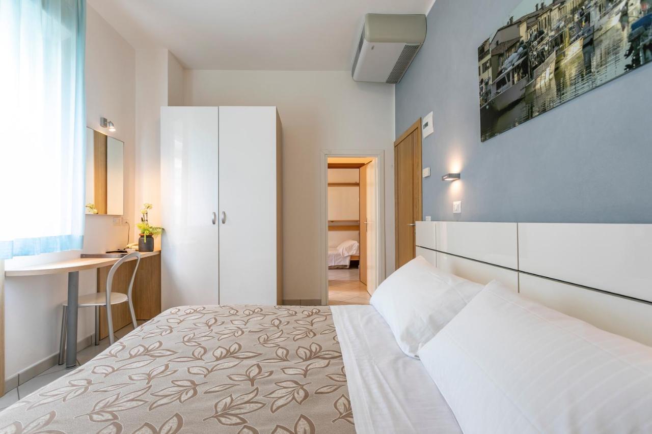 Hotel Baya - In Centro, Sul Mare Milano Marittima Eksteriør billede