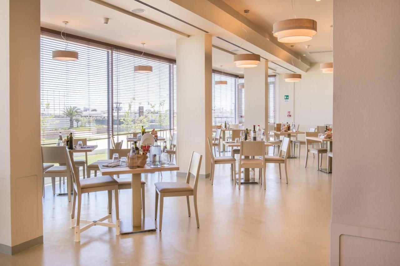 Hotel Baya - In Centro, Sul Mare Milano Marittima Eksteriør billede