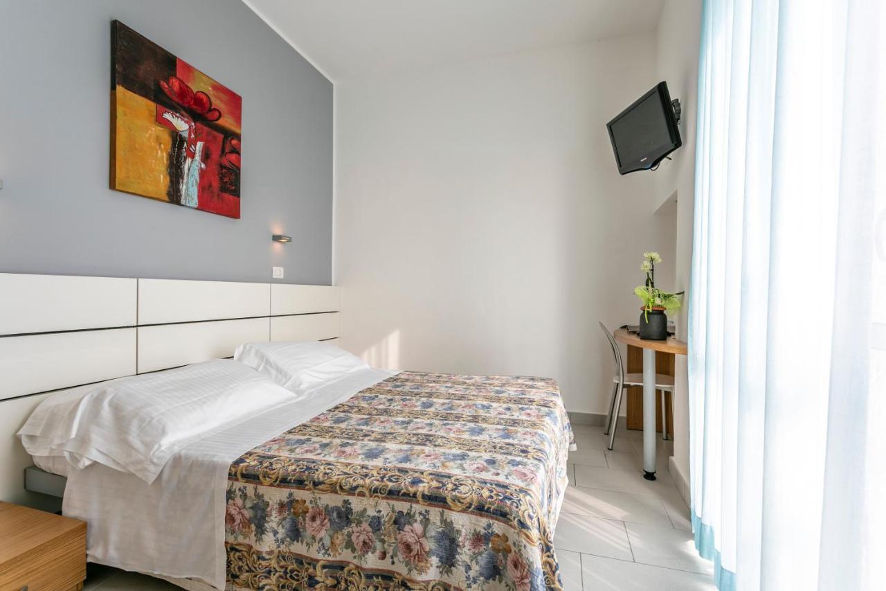 Hotel Baya - In Centro, Sul Mare Milano Marittima Eksteriør billede