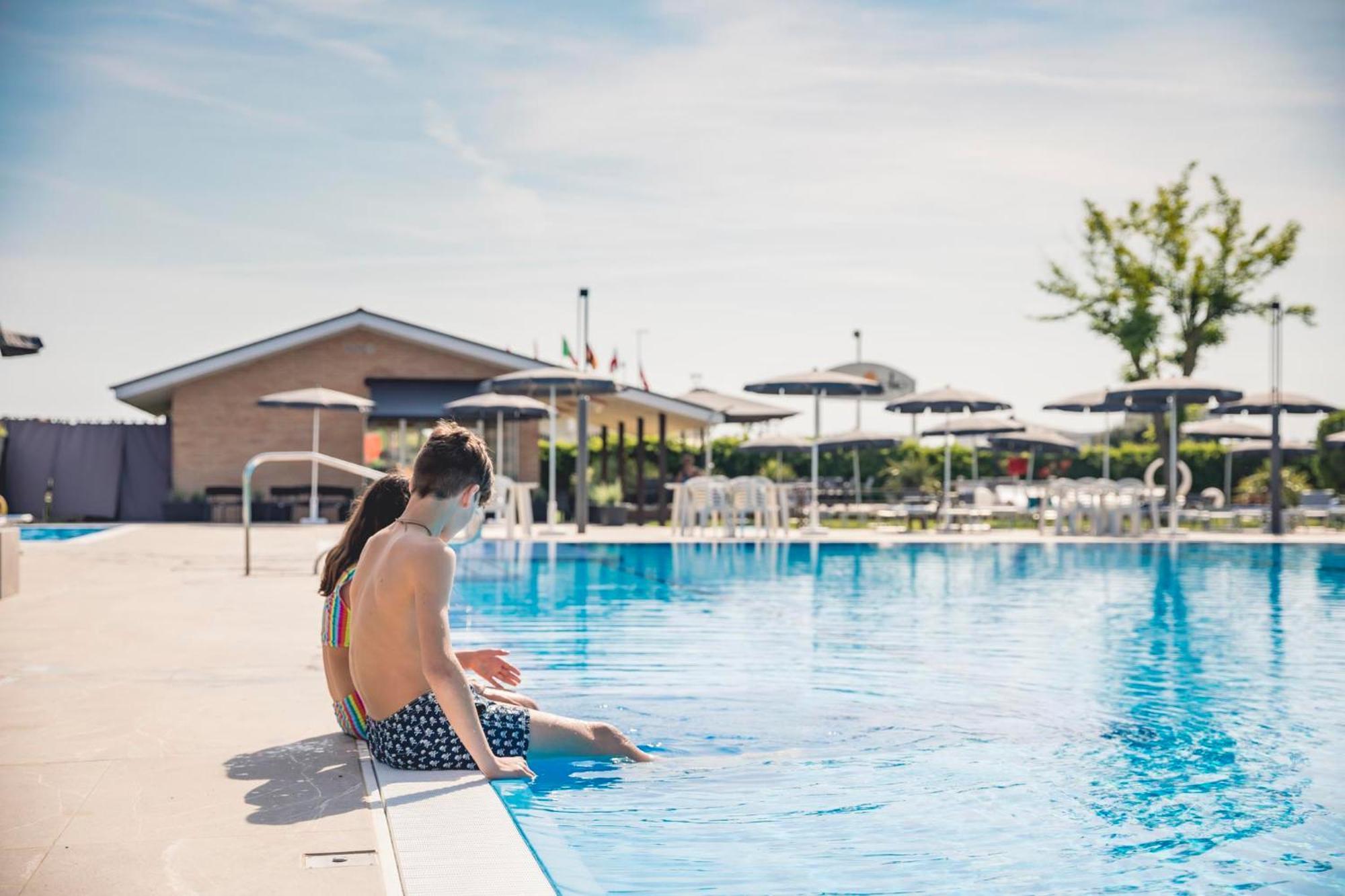 Hotel Baya - In Centro, Sul Mare Milano Marittima Eksteriør billede